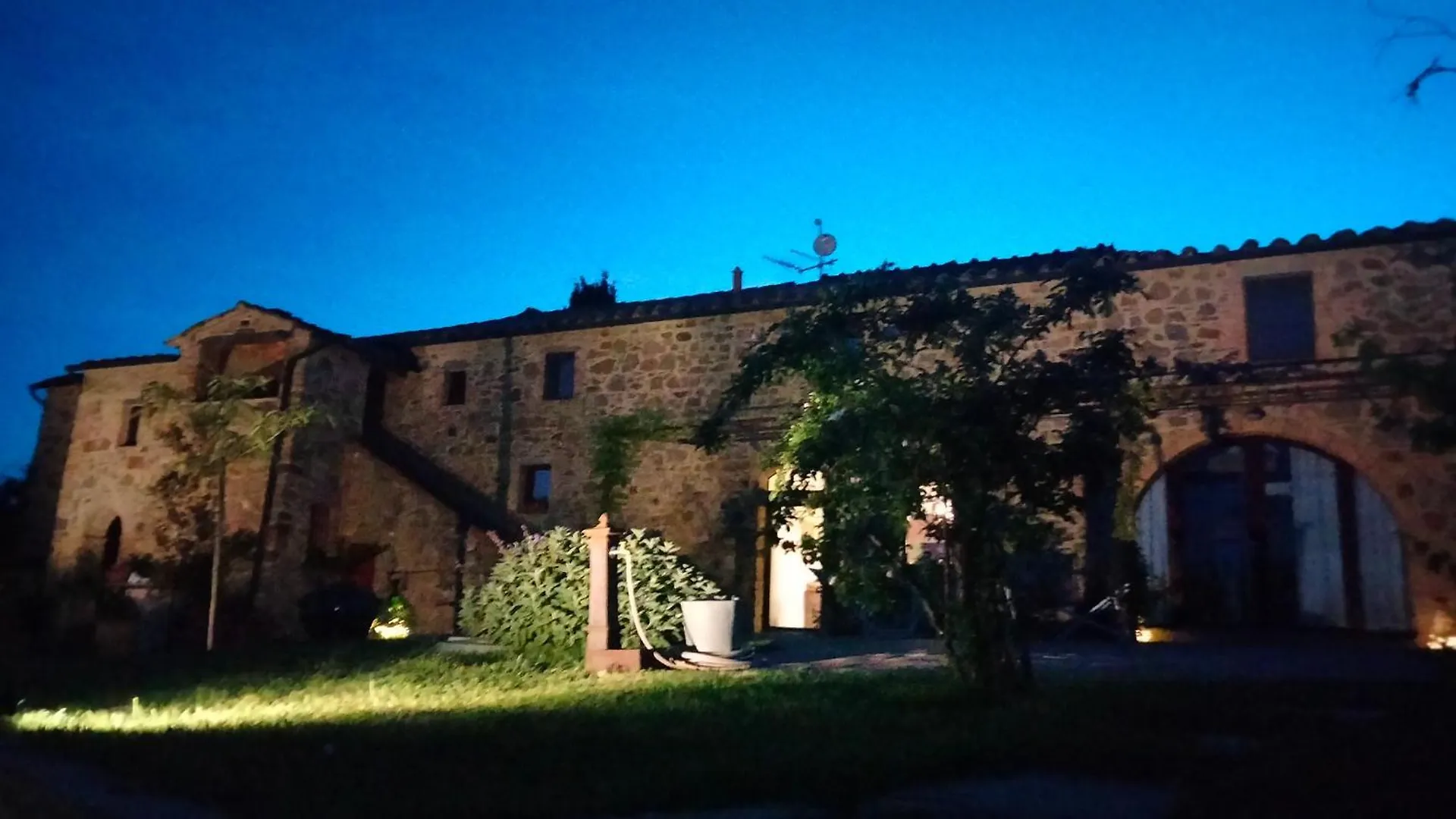 Podere La Villa 몬테카티니발디세시다 아파트